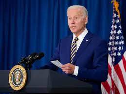 "Joe Biden Faces Backlash for 'No Comment' Response to Maui Wildfire Tragedy During Vacation"