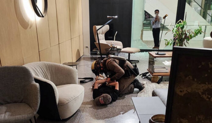 Teenage Suspected Gunman Arrested After Fatal Shooting at Bangkok Mall