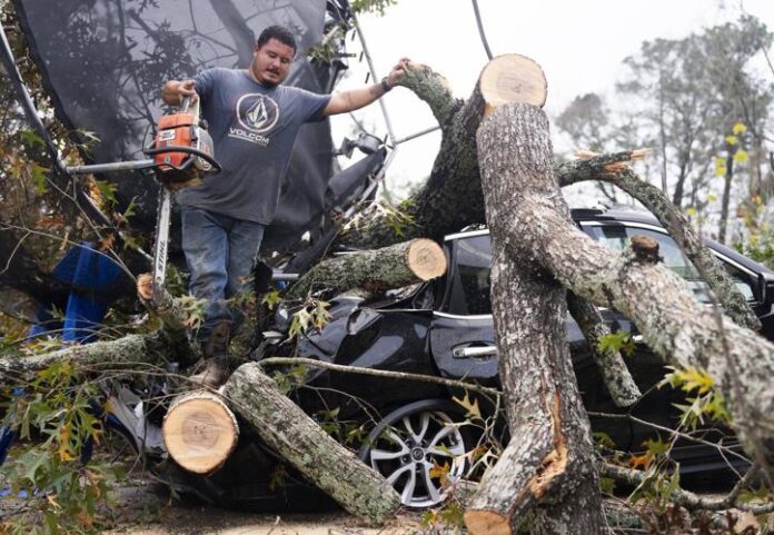 Tornadoes Strike Texas and Mississippi, Leaving Two Dead and Six Injured