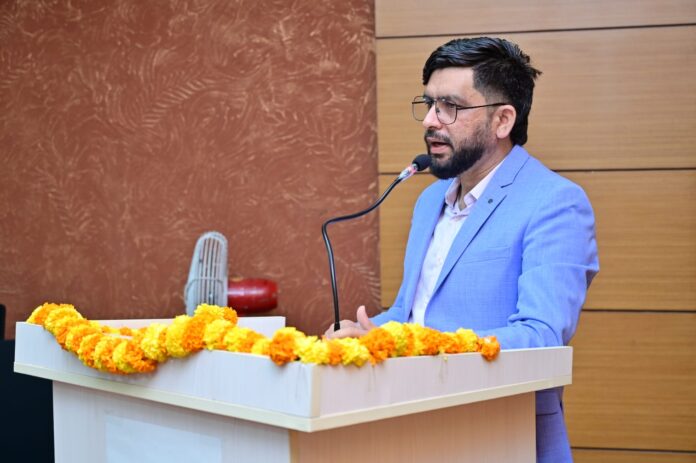 Dr. Syed Baker: A Trailblazer in Scientific Research and Student Mentorship.